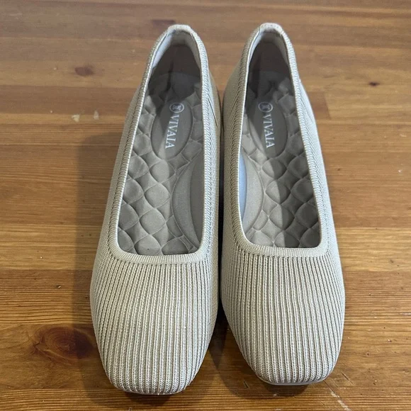 Vivaia Elegant Square-Toe Heels in Beige - Picture 9 of 14